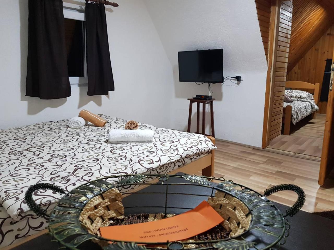 Apartman Javorje *