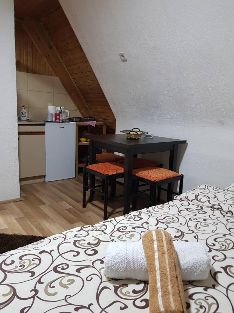 Javorje Apartman